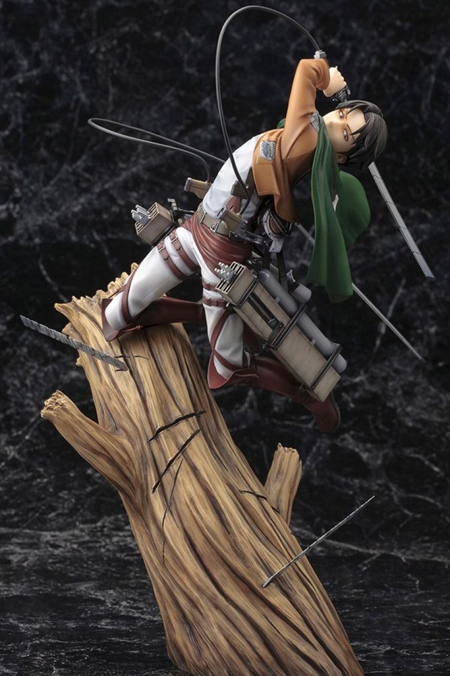 Anime Figures & Merch Kotobukiya 1/7 Scale | Attack On Titan Artfx J Levi Renewal Package Ver. 1/8 Statue 28 Cm - Otakuhype|Attack On Titan Artfx J Levi Renewal Package Ver. 1/8 Statue 28 Cm