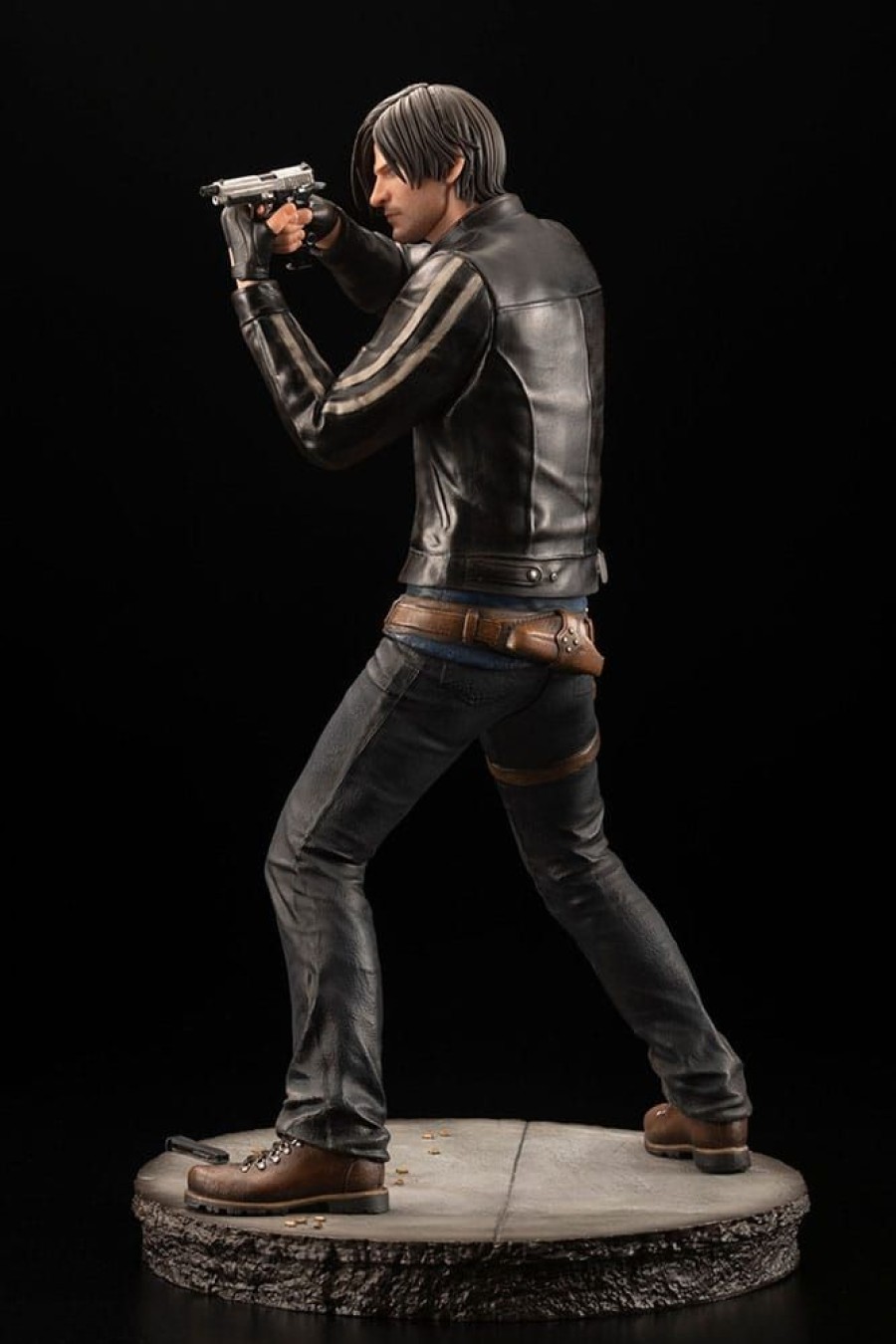 Anime Figures & Merch Kotobukiya 1/6 Scale | Resident Evil: Vendetta Leon S. Kennedy 1/6 Statue 29 Cm [Kotobukiya] - Otakuhype|Resident Evil: Vendetta Leon S. Kennedy 1/6 Statue 29 Cm [Kotobukiya]